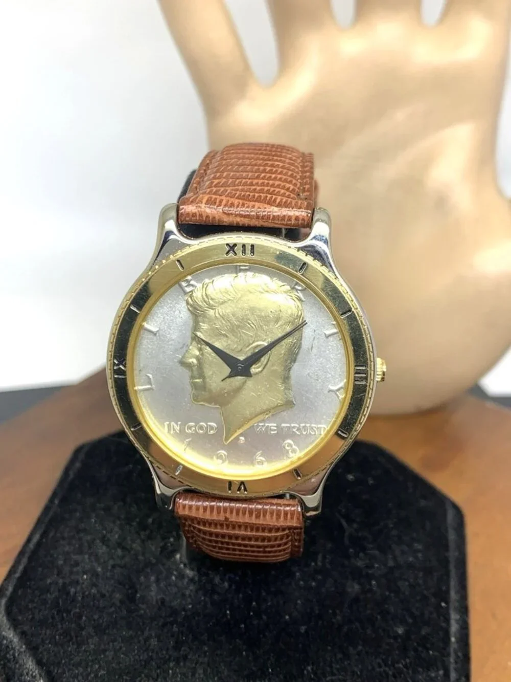 Waltham Men's Watch Vintage Liberty Kennedy USA 1968 Coin Quartz Brown Strap